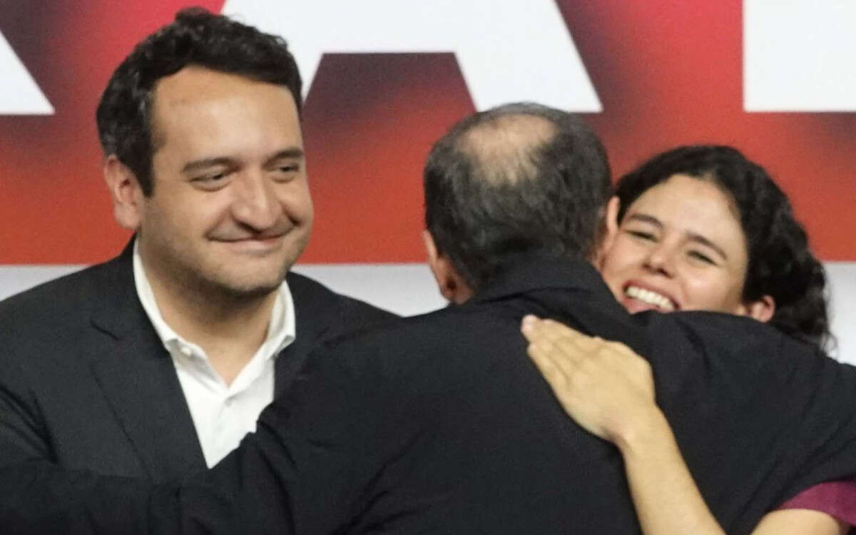 Alcalde rechaza nepotismo en decálogo morenista… con hijo de AMLO en secretaría de Organización