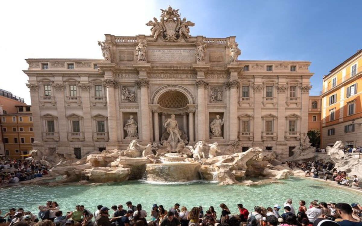 Estudian el pago de un cuota por visitar la Fontana di Trevi en Roma | Video