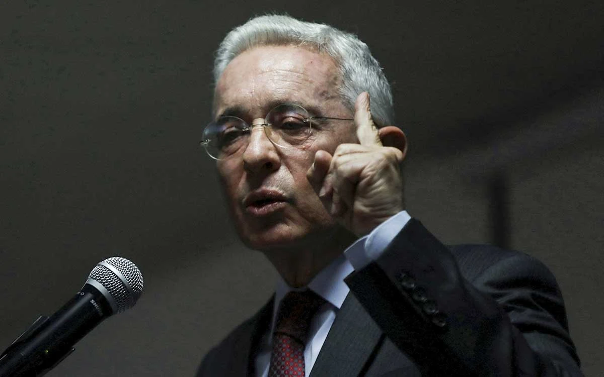 Tribunal Superior de Bogotá ordena la libertad inmediata del expresidente colombiano Uribe