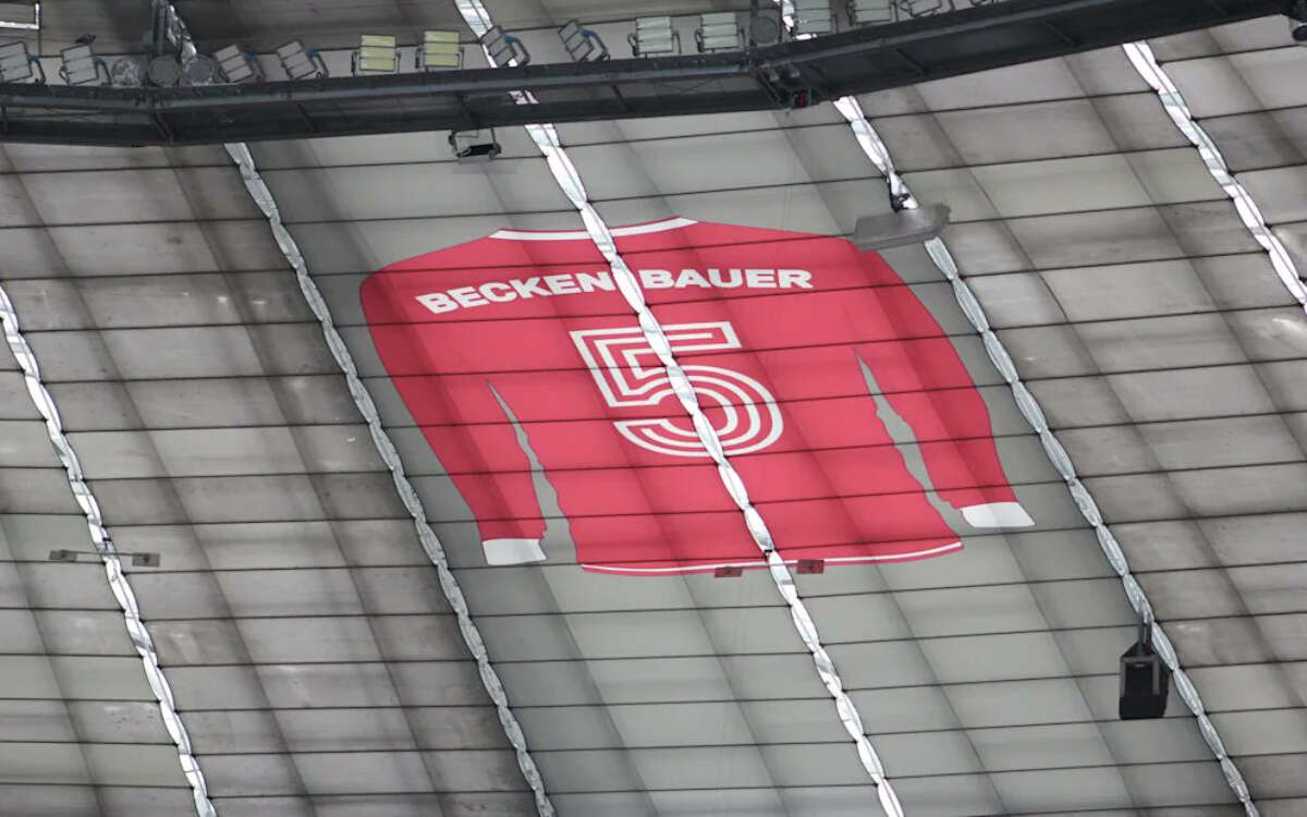 Realiza Bayern Munich nuevo homenaje a Franz Beckenbauer | Video