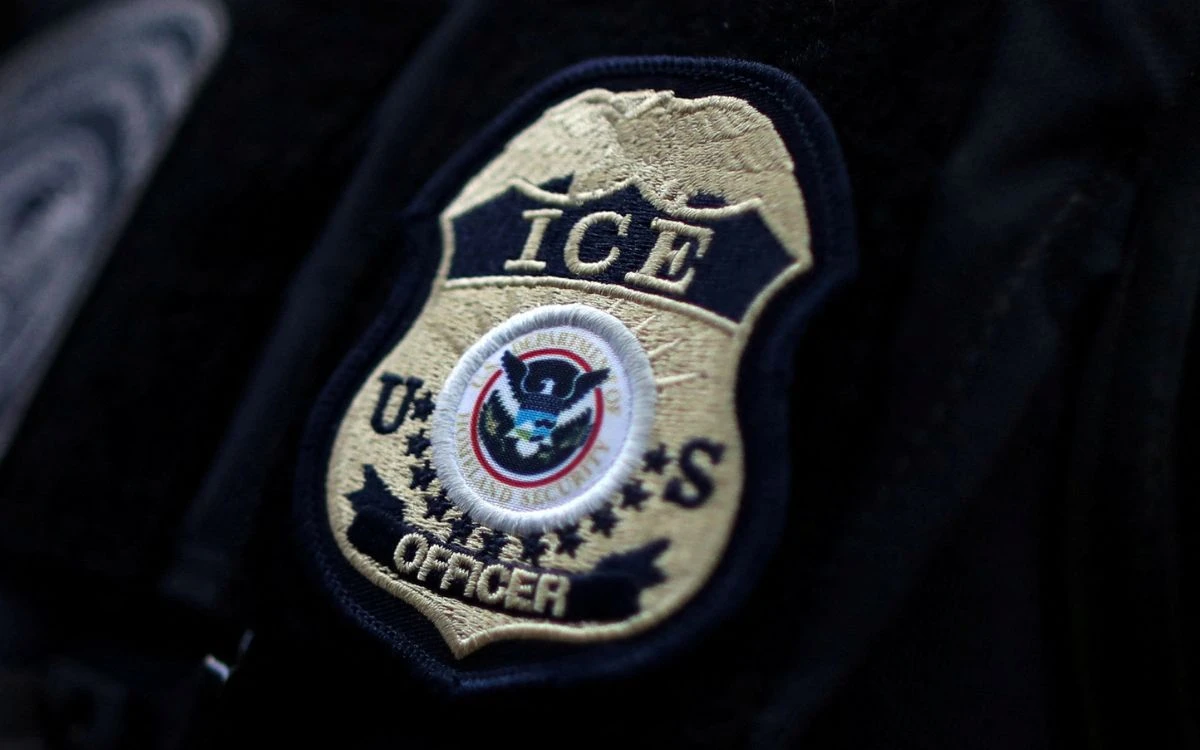 ICE elimina límite de edad: ‘Hay muchos patriotas que quieren servir’