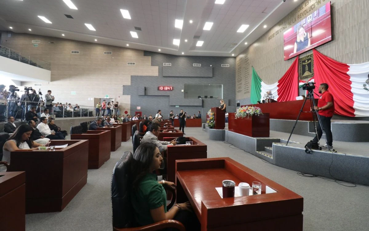 Congreso de Morelos busca aumentar curules y limitar acciones afirmativas para mujeres