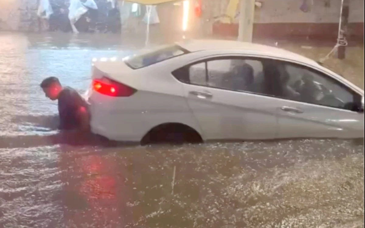 CDMX | Alerta por tormenta eléctrica; reportan ‘bajada de agua’ en la Picacho-Ajusco