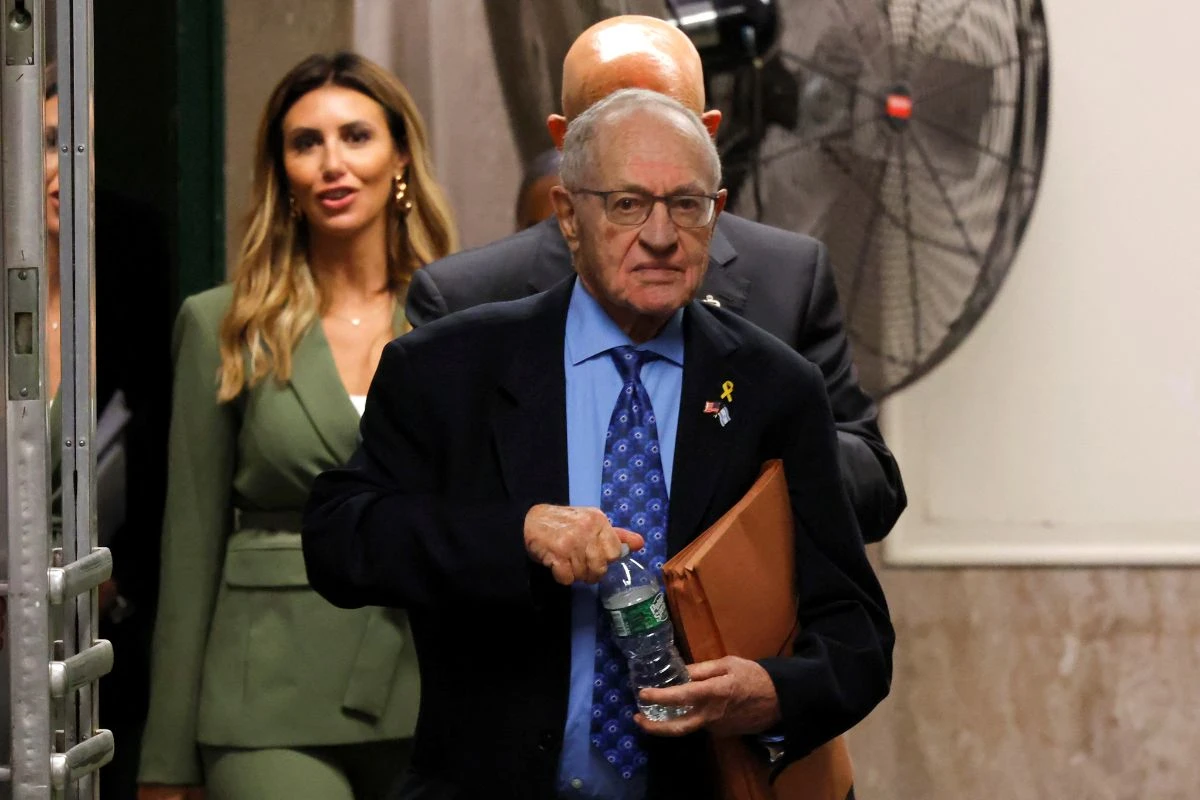 Exabogado de Epstein pide que se divulgue registros adicionales de caso