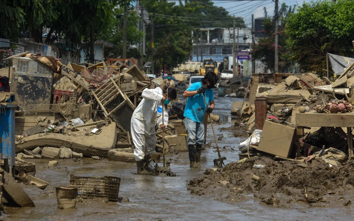 Gobierno eleva a 76 la cifra de muertos por fuertes lluvias en México