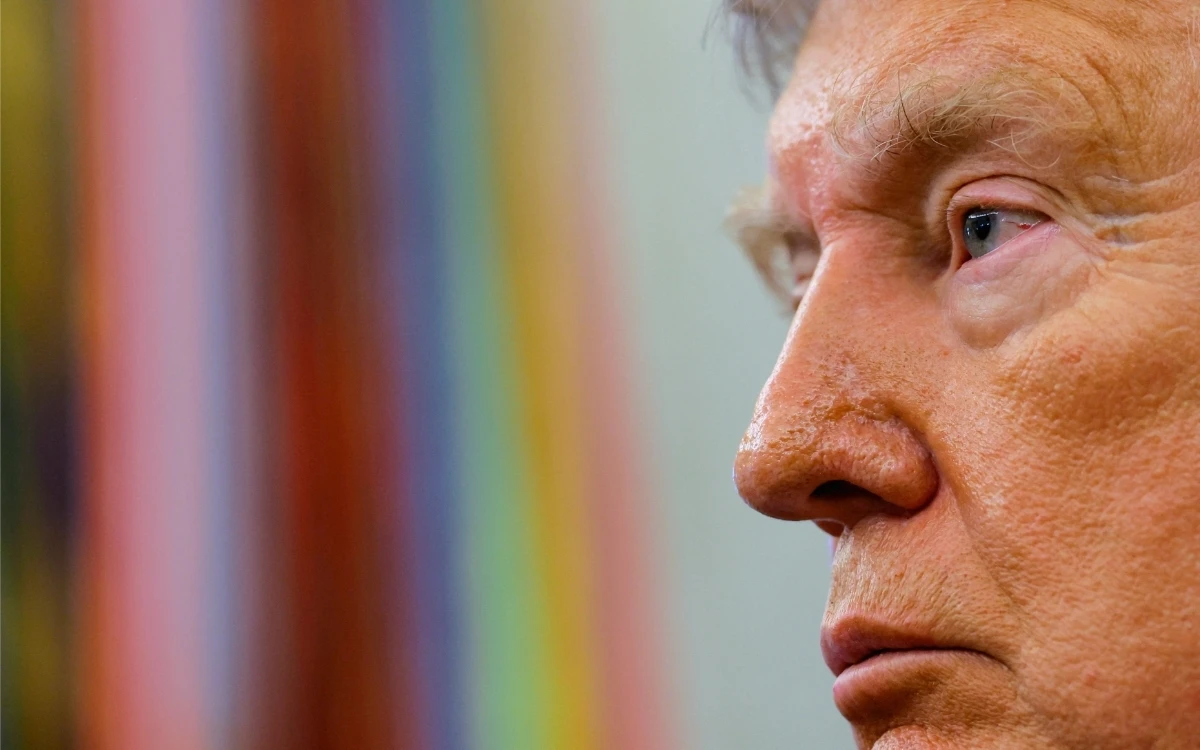 Juez impide a Trump cancelar protección migratoria venezolanos y haitianos