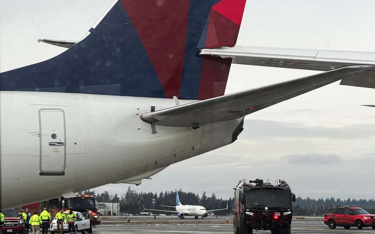 Videos | Chocan aviones en Seattle; uno se dirigía a Puerto Vallarta