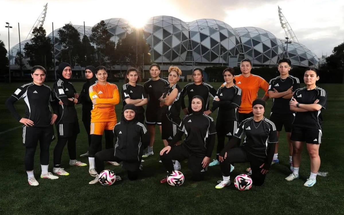 Afganas pierden en la cancha, pero ganan fuera de ella