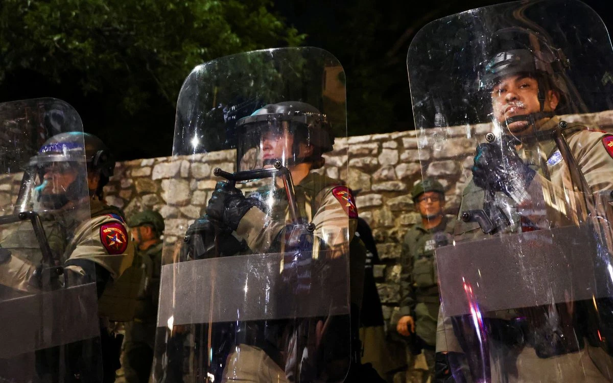 Texas despliega 7 mil efectivos por protestas: ‘No tolerará anarquía’ como en LA
