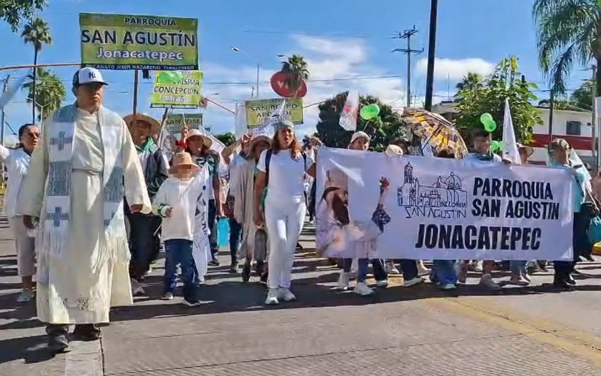‘Morelos está herido’: Ciudadanos y obispo marchan por la paz y exigen seguridad