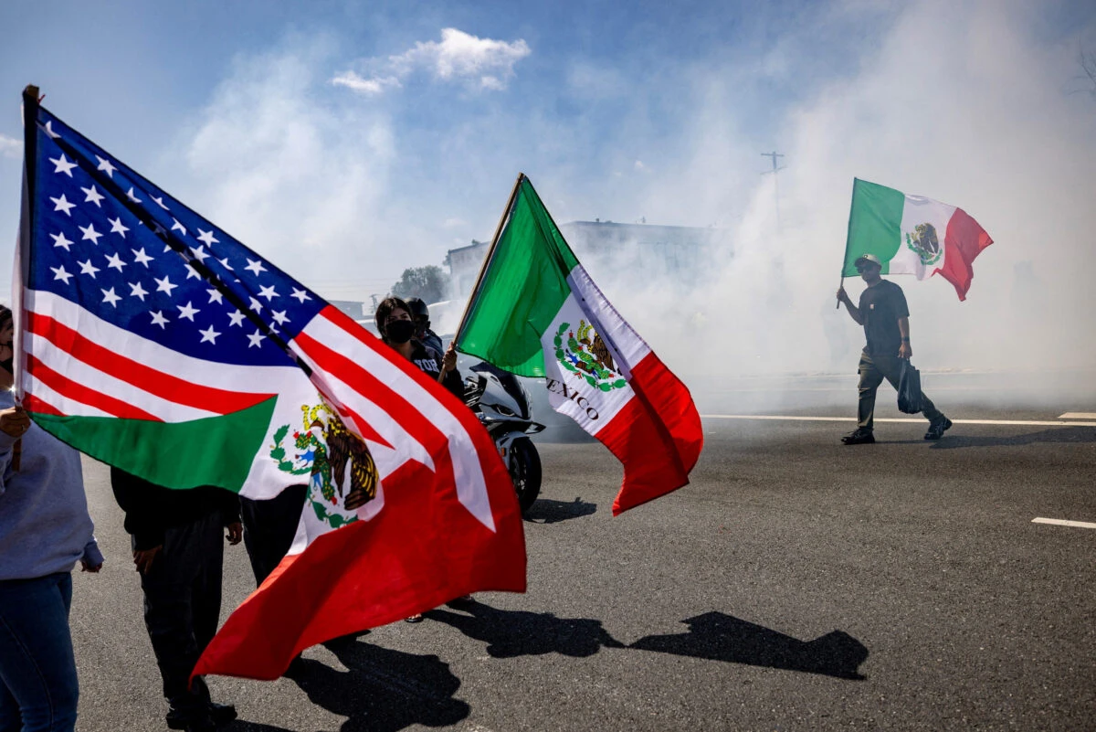 Sheinbaum: quema de patrullas en Los Angeles ‘parece provocación’