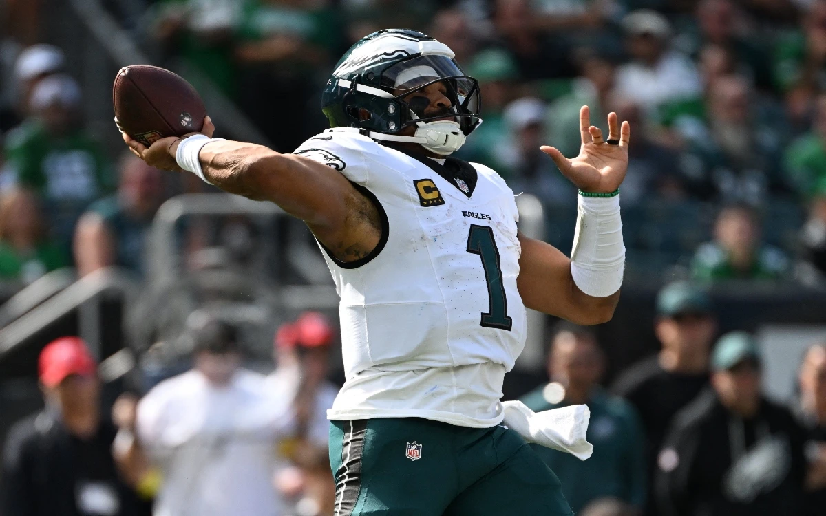 NFL: Remontan campeones Eagles ante Rams y siguen invictos | Resultados