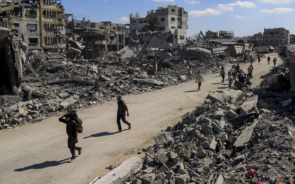 Israel mata al menos a tres personas en Gaza; cruzaron la ‘línea amarilla’, dice el Ejército