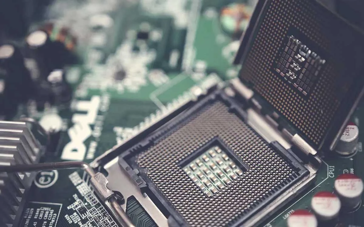 México buscará incluir un capítulo específico de semiconductores en el T-MEC