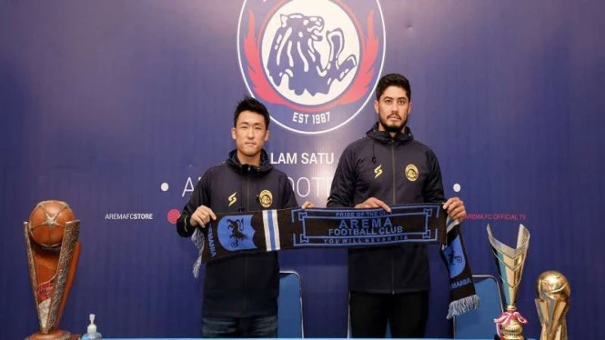 Arema Resmi Perkenalkan 2 Pemain Asing Barunya
