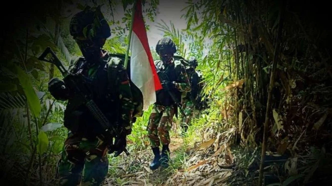 Pasukan Reaksi Cepat TNI Temukan 80 Orang PMI di Hutan Kalimantan