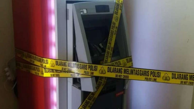 Uang Rp300 Juta Raib, Mesin ATM di Bekasi Dibobol Pakai Mesin Las