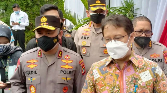 Menkes: Vaksinasi COVID-19 di Indonesia Baru Capai 12,8 Persen