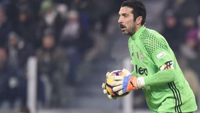 Terungkap, Buffon Tolak Barcelona Sebelum Pilih Parma