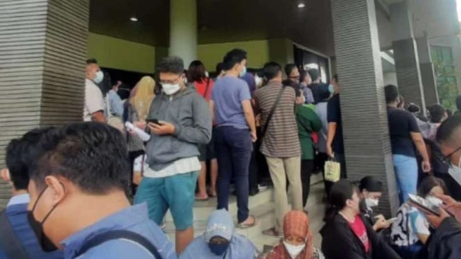 Ikut Vaksinasi Massal, Masyarakat Padati Kantor MUI Kota Tangerang