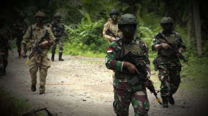 Pasukan Elite Amerika Masuk Sumatera Diajari Prajurit TNI Makan Ular