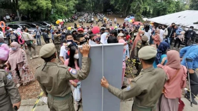 Kota Bandung Merasa ‘Kejar-kejaran’ dengan Lonjakan Kasus COVID-19