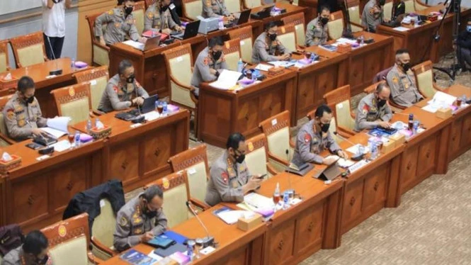 Kapolri Bicara Perkembangan Kasus Habib Rizieq hingga Laskar FPI