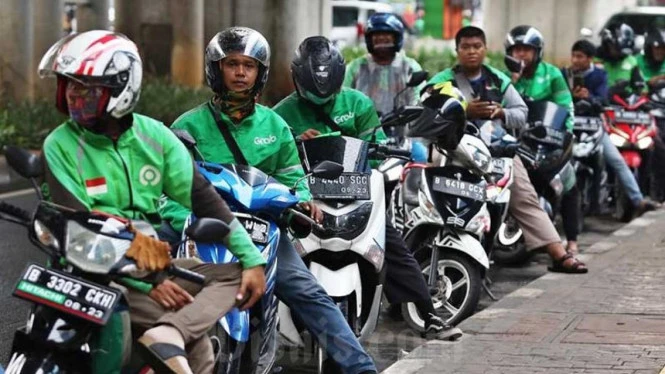 Aksi Heroik Driver Ojol Tangkap Penipu Modus Hipnotis di Salemba