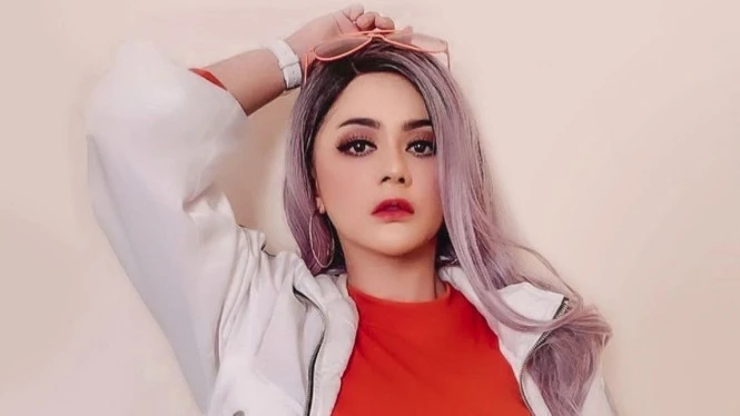 Terungkap, 8 Artis Ini Jadi Pedagang Kaki Lima