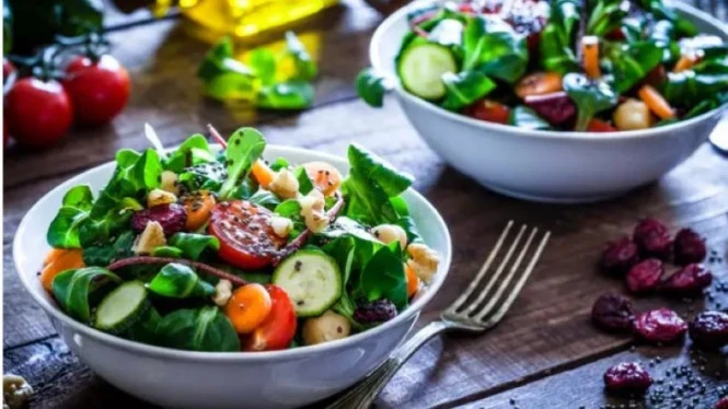 Tetap Makan Enak Berat Badan Bisa Turun, Begini Caranya