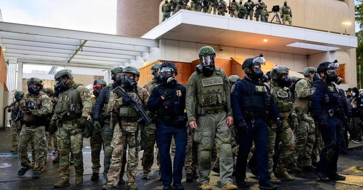 Appeals court lets Trump deploy Oregon National Guard to Portland