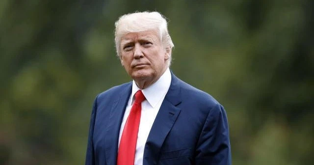 Trump attends Army-Navy game days before from the impeachment vote