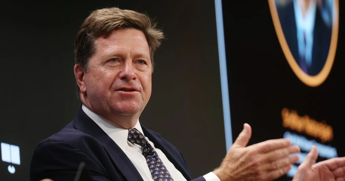 Trump puts Jay Clayton's nomination for intel chief on hold