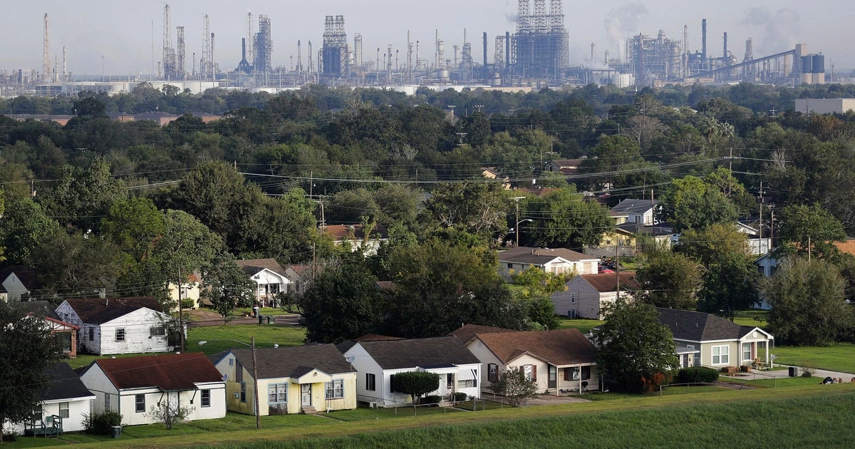 Climate movement strikes back with class action lawsuit against EPA