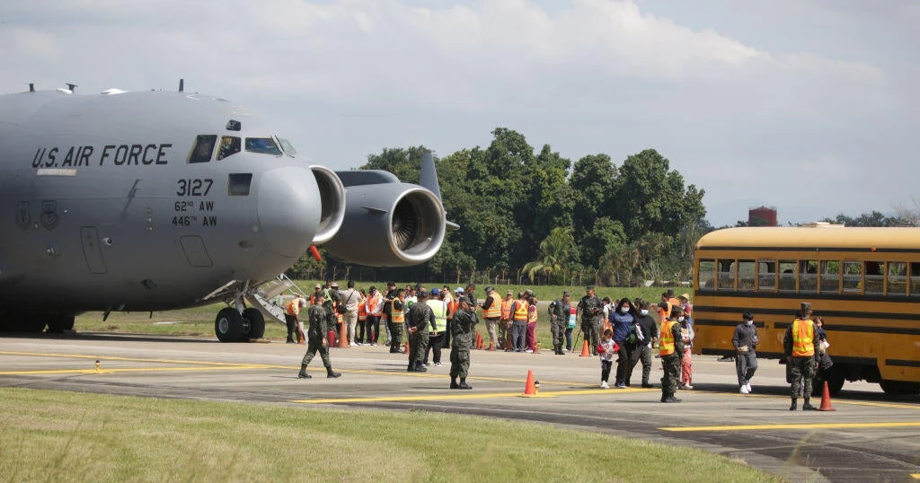 U.S. strikes deportation deals with Honduras and Uganda, documents show