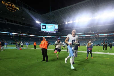 Will Levis leads Connecticut flavor on Monday Night Football