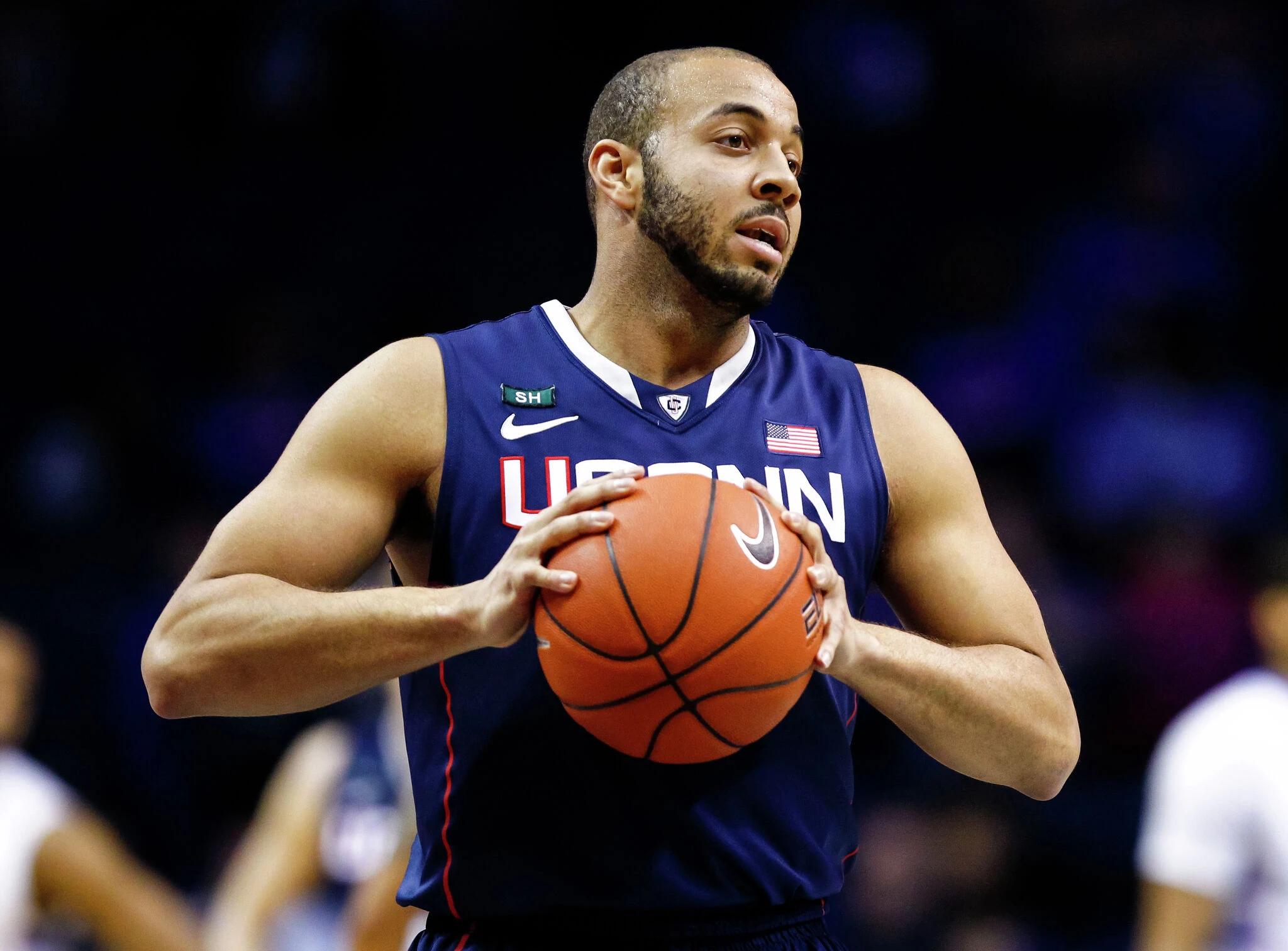 Former UConn player accepts head coaching job at Jim Calhoun's alma mater