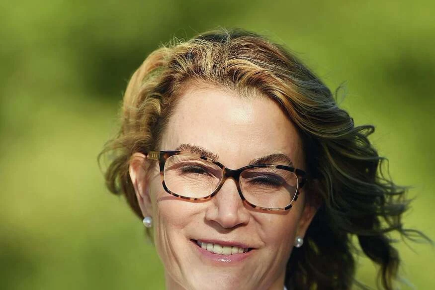 Themis Klarides, undecided for governor, launches website