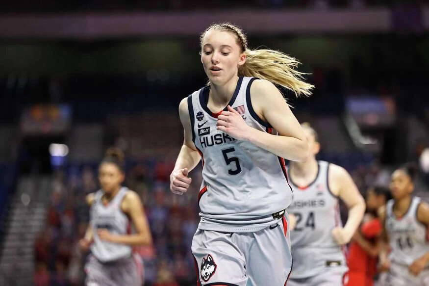 UConn's Paige Bueckers eagerly awaiting her return from surgery