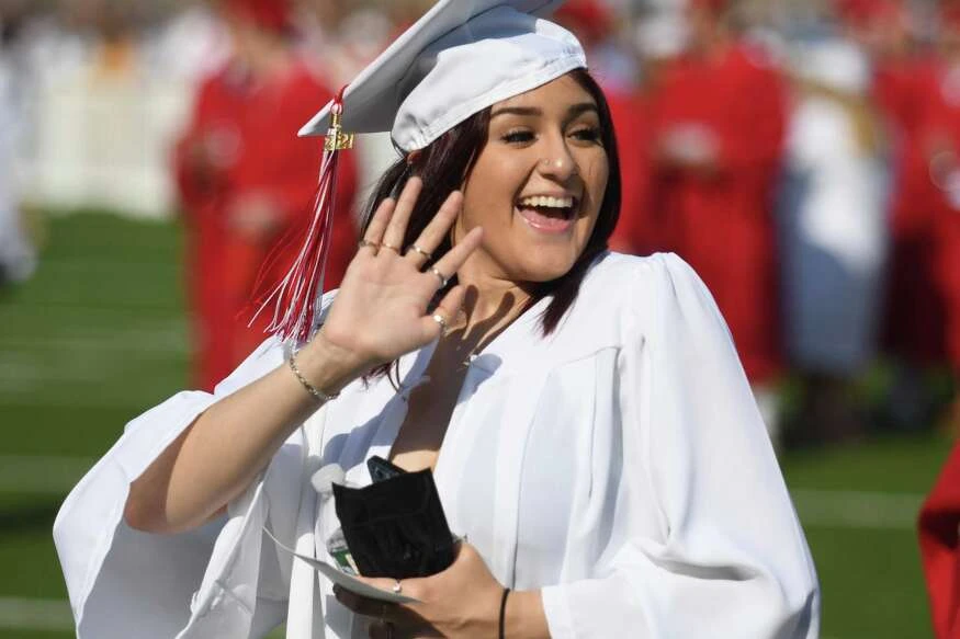 Greenwich High’s Class of 2021 caps a year of COVID-19