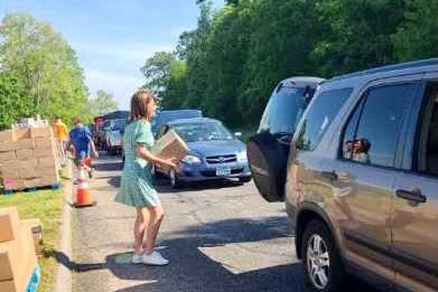 More than 1,600 free food boxes distributed at Torrington event