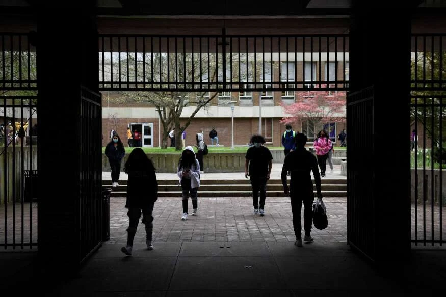 Stamford officials seek input on deficient school buildings