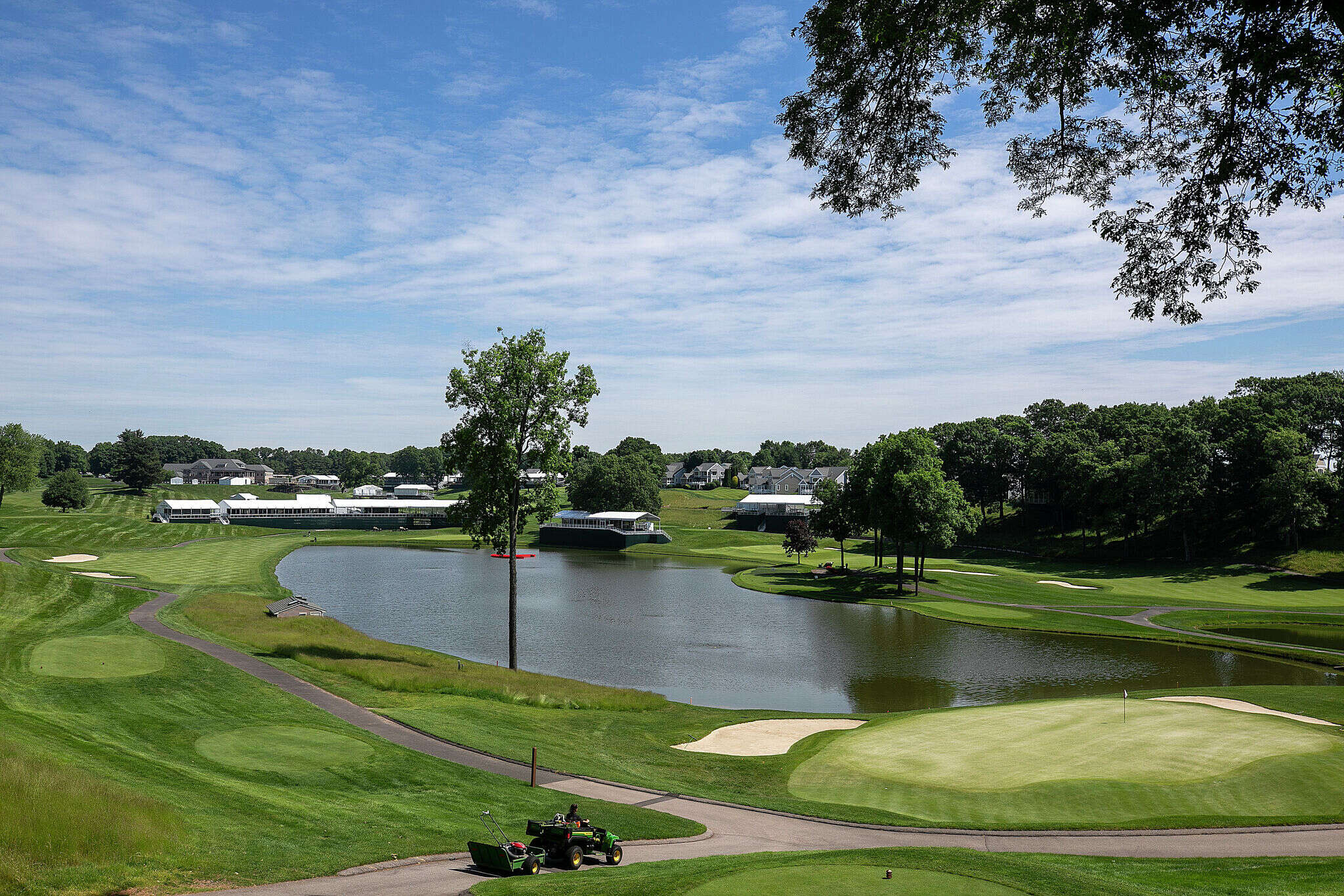 Travelers Championship Round 1 at TPC River Highlands: What to know