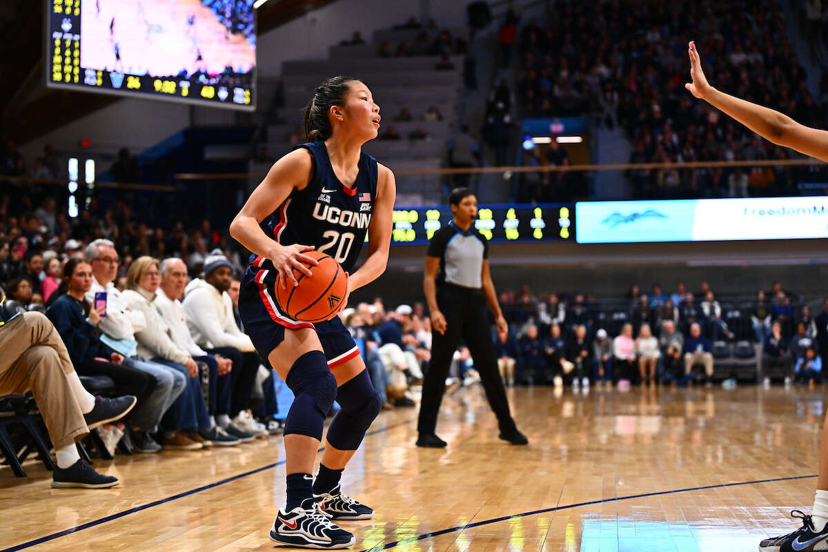 UConn women's basketball stays put at No. 7 in Week 10 of AP Top 25 Poll