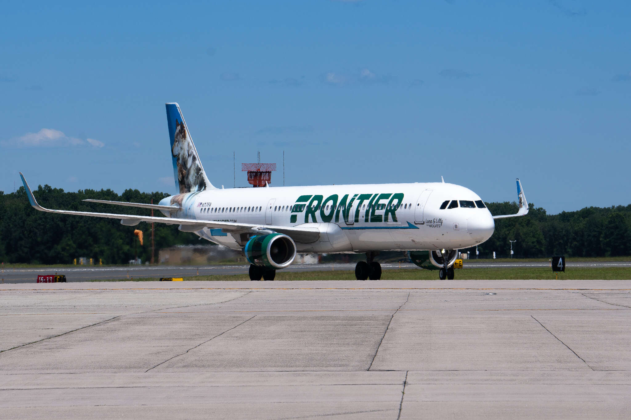 Frontier Airlines to launch nonstop flights from CT Bradley to Miami in February