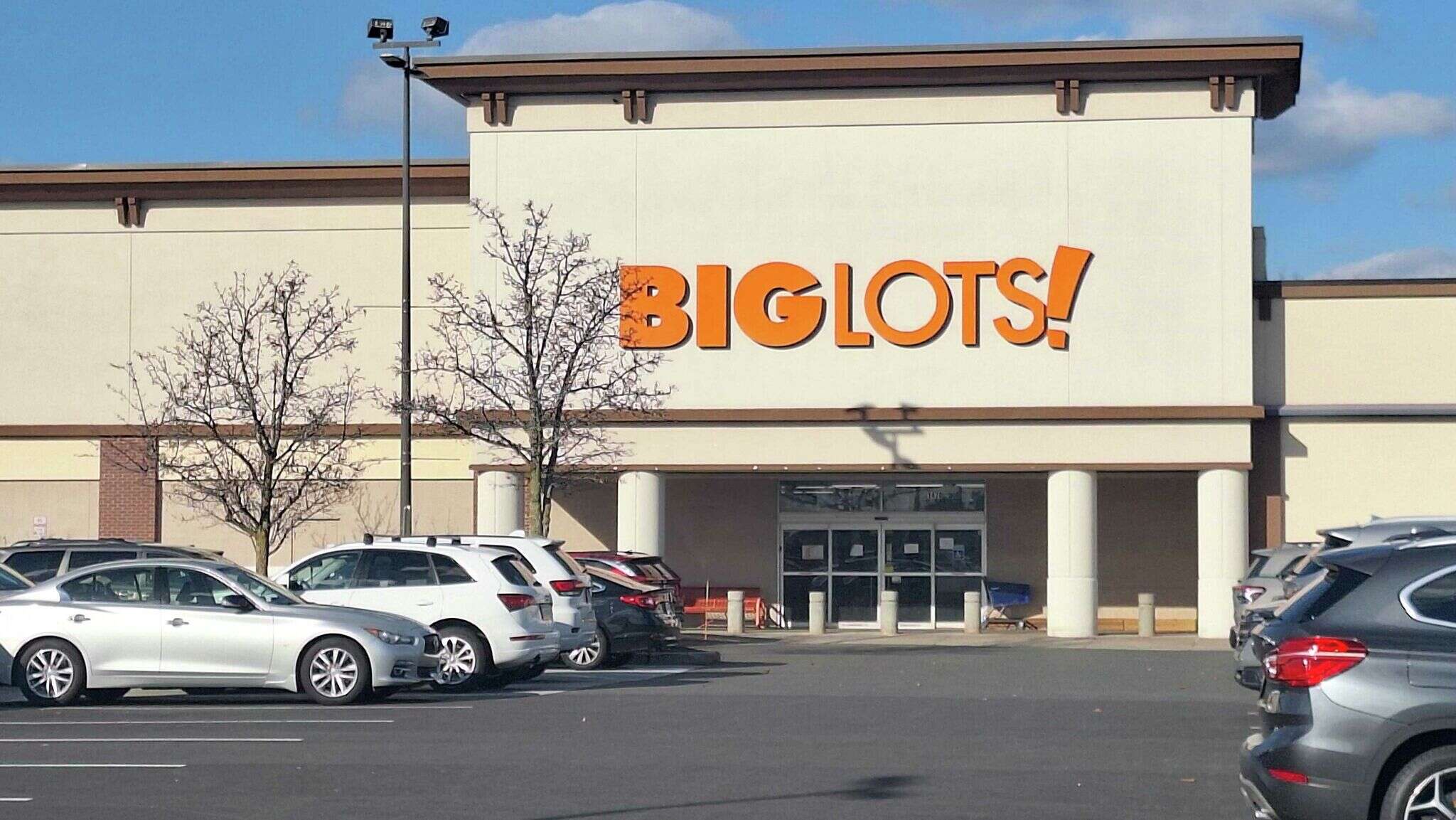 Big Lots to start going out of business sales in CT stores