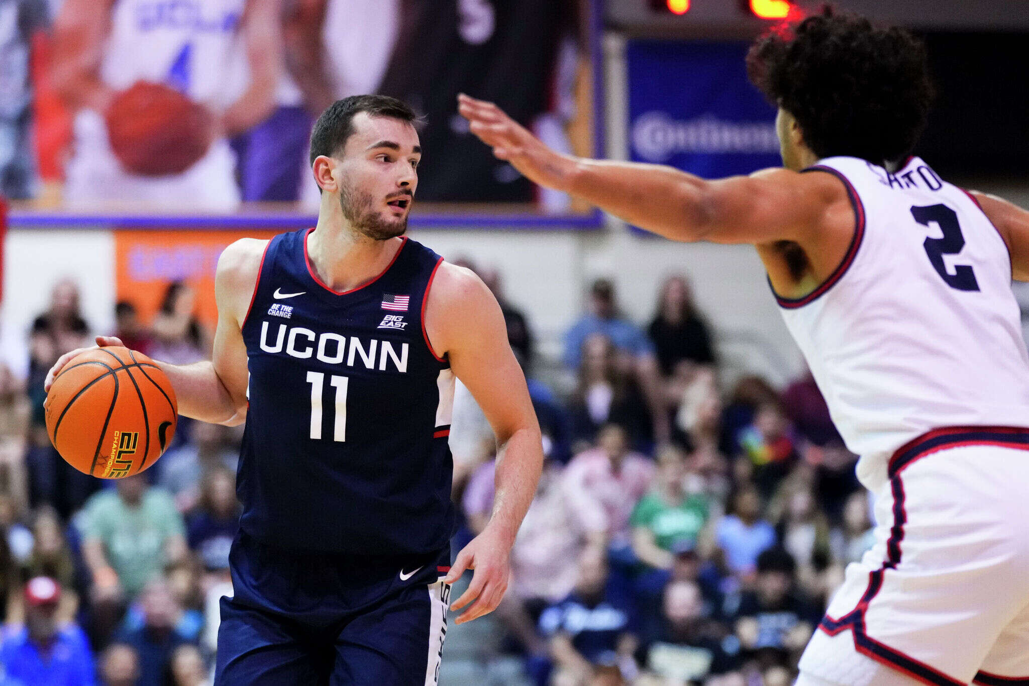 Alex Karaban suffers head injury in UConn loss, sent to local hospital