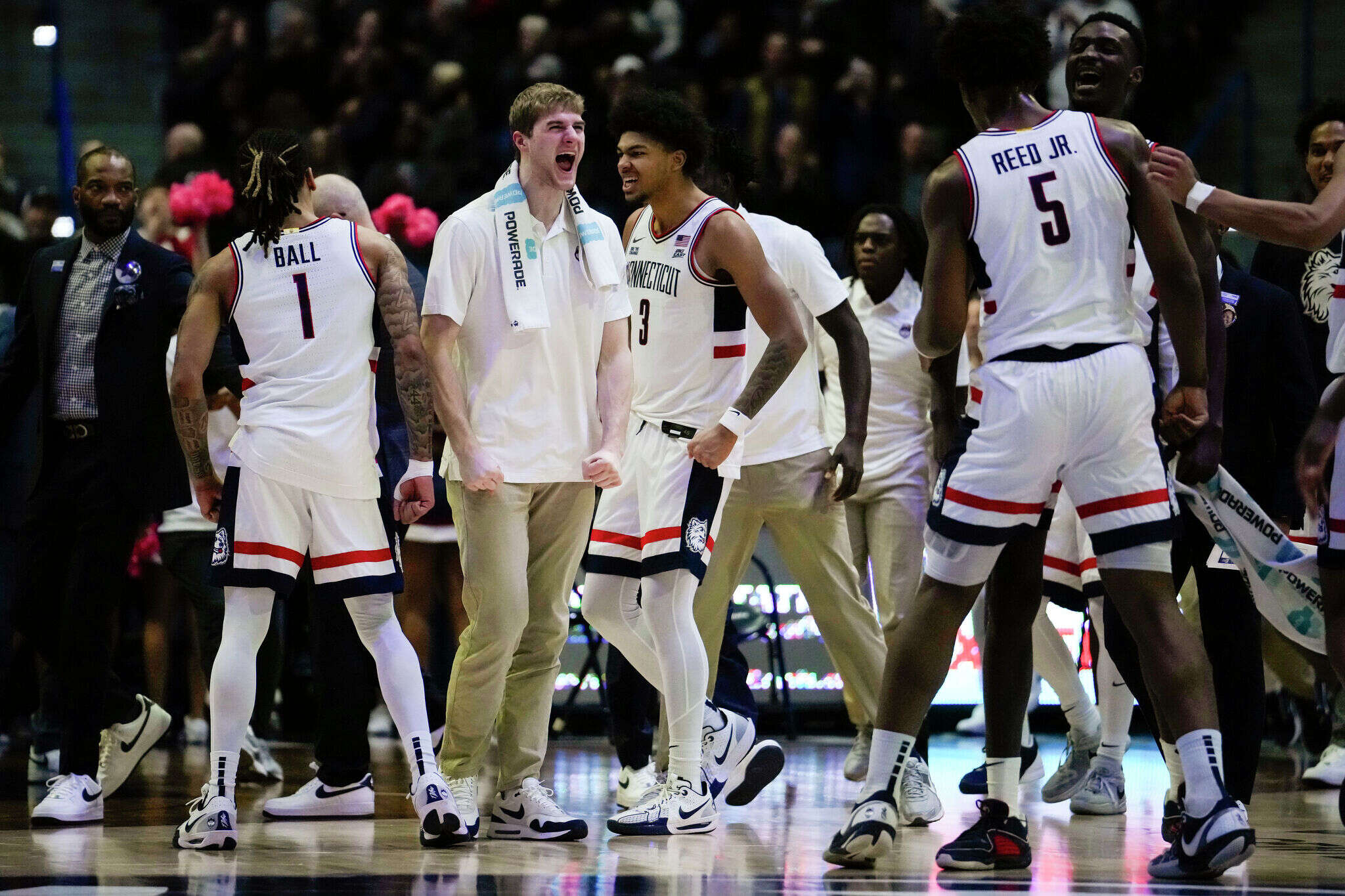 How Dan Hurley and his UConn staff 'fired up' the struggling Huskies