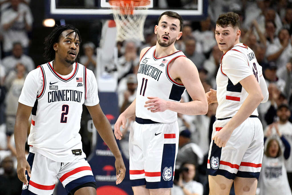 UConn men popular choice to win NCAA title on brackets across the country