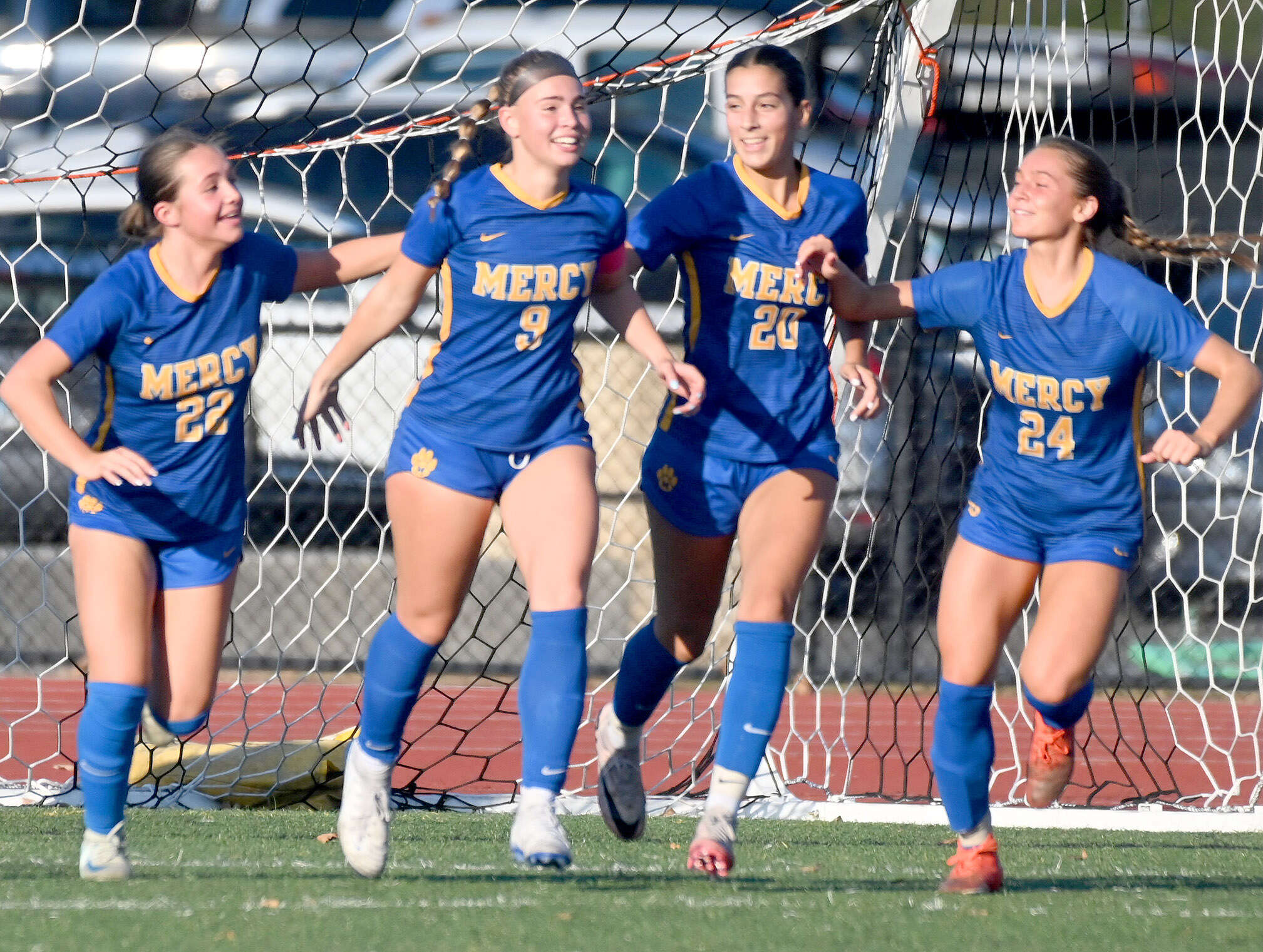 What we learned from the CIAC girls soccer tournament quarterfinals